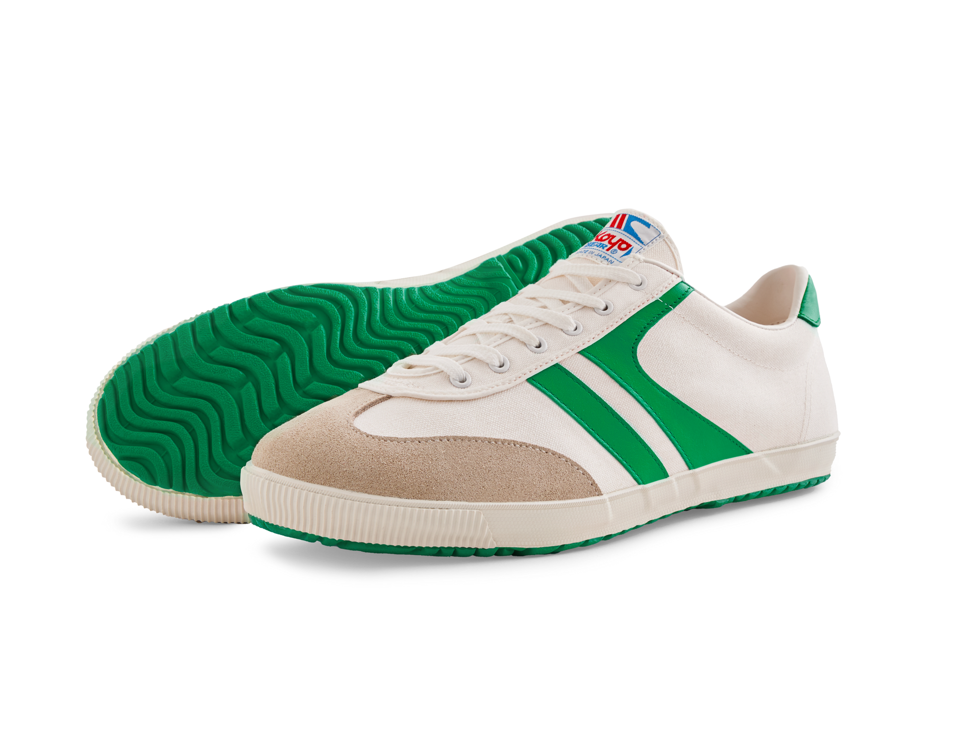 Side view of the Koyo Bear Sharpman Nimble sneakers in white canvas with green stripes and green vulcanised sole, highlighting the low-profile design and lightweight silhouette.