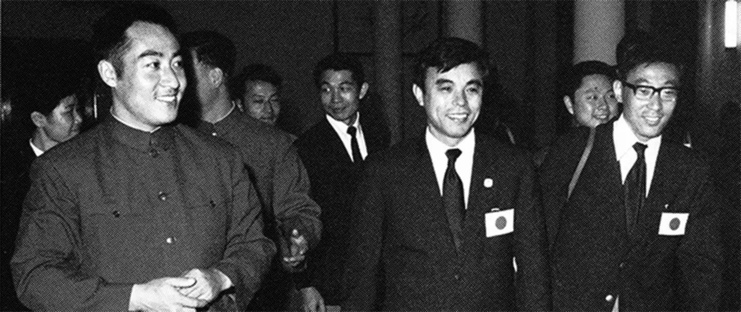Ichiro Ogimura with Chinese and Japanese officials during the Ping Pong Diplomacy of the early 1970s, when table tennis helped open relations between China, Japan, and the United States.