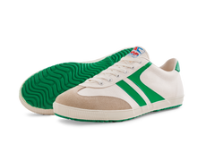 Side view of the Koyo Bear Sharpman Nimble sneakers in white canvas with green stripes and green vulcanised sole, highlighting the low-profile design and lightweight silhouette.